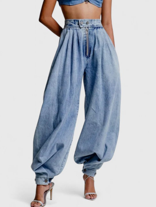 Catherine | Stylish and Comfortable Jeans